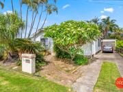 CONVENIENT FAMILY LIVING