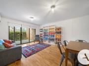 Convenient Griffith Living