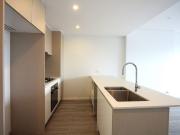 Convenient Ground Floor Apartment 3 min walk to...