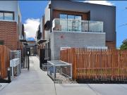 Convenient lifestyle in Doncaster East