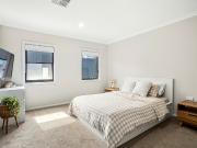 Convenient location, Stylishly appointed & well maintained