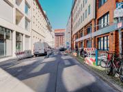 Convenient Mitte 1BR, Fully Equipped w/ Balcony, Berlin...