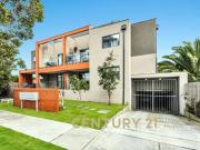 Convenient Springvale Location