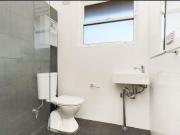 Convenient Top Floor Apartment