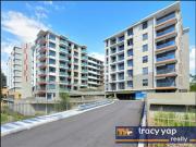 Conveniently located a short distance to Macquarie...