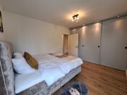 Conveniently located, newly renovated apartment in first...