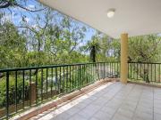 Conveniently located, spacious two bedroom apartment