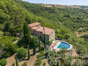 Conversione di chiesa storica con piscina, giardini e...