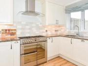Cook Road, Horsham, 5 Bedroom End