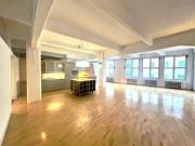 Coole Loftwohnung mit Büroeignung inkl. oasenartigem...