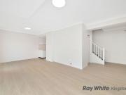 Copperfield Oversized, split Level two bedroom apartment...