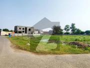 Corner 1 Kanal Lucrative Location Residential Plot No...