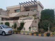 Corner 350 Sq Yd Chance Deal Bungalow Available For Sale