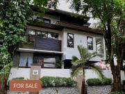 Corner 6BR House in Don Antonio Royale Estates QC