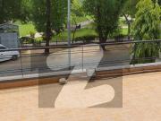 Corner Facing Park 10 Marla House Fully Furnished...