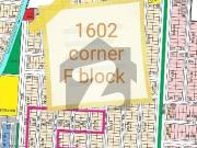 Corner fine location plot available for sale in B 17 Block F
