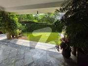 Corner House For Sale In F 6