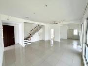 CORNER HOUSE Kota Emerald Garland 2 FOR SALE near Anggun...