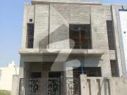 Corner House Of 5 Marla In Central Park Block A1 For sale