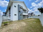 CORNER LOT 3400 SQFT 2Storey Bandar Country Homes Rawang...