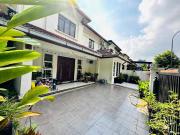 Corner Lot Renovated 2 Storey Taman Nusa Subang Shah Alam