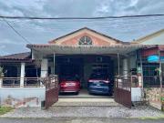 Corner Lot Single Storey Taman Manis Parit Raja Batu...
