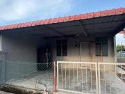 Corner Lot Taman Seri Serdang Teres Setingkat