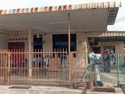 Corner Lot Terrace House with Extra Land taman Cegar...