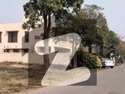 CORNER Of 1 Kanal Top Location Plot No Close To 580...