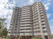 Corner Turnkey Penthouse With A Spectacular Rare Clear...