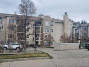 FREE 1 month rent 2 Bedroom + Den, 2 Bathroom Condo
