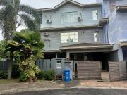Corner Unit 3 Storey Semi D Cluster Subang U9, Shah Alam...