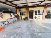 Corner Unit Single Storey Facing Open New Green Park...