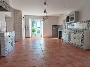 Corps de ferme 220 m2 et dépendances