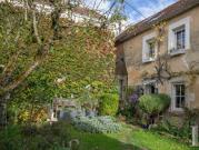 Maison avec jardin et terrasse