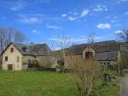 Corps de ferme avec accès à la Dordogne