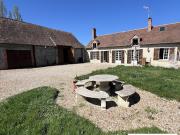 Corps de ferme avec jardin