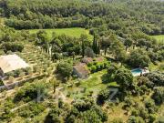 Propriété avec piscine