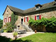 Corps de ferme avec piscine