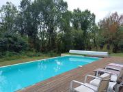 Corps de ferme avec piscine