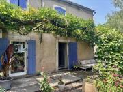 Corps de ferme avec piscine sur 1 ha de terrain 174m²...