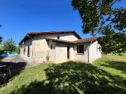 Corps de ferme en pierre sur 3,2 hectares 165m² Monbahus