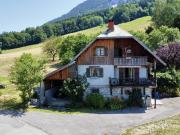Corps de ferme sur les hauteurs de Villaz