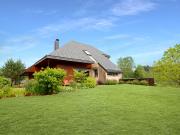 CORREZE. Proche EGLETONS. Maison d'architecte avec 4...