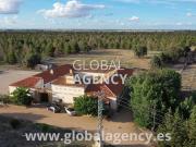 Cortijo con 92 hectáreas en Albacete, España