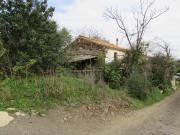 Cortijo con mucha potencial para reformar cercana velez...