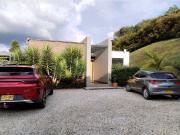 Vivienda exclusiva en alquiler Guarne, Colombia