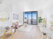 Cosmopolitan Living