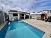 COSTA DE ORO: CASA 5 DORMTS CON PISCINA CERCA DEL MAR