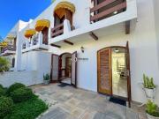 Costa do Mar Casa em frente ao mar com 3 quartos, sendo...